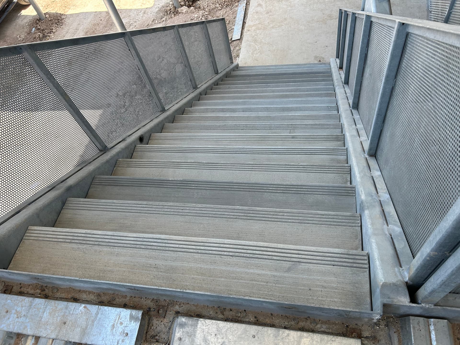 Healthcare stair treads